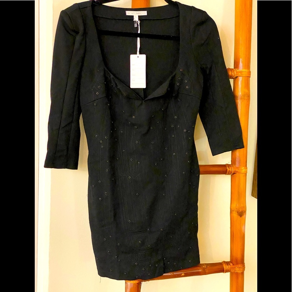 LUCY PARIS LITTLE BLACK PLUNGE FRONT LARGE DRESS NEW